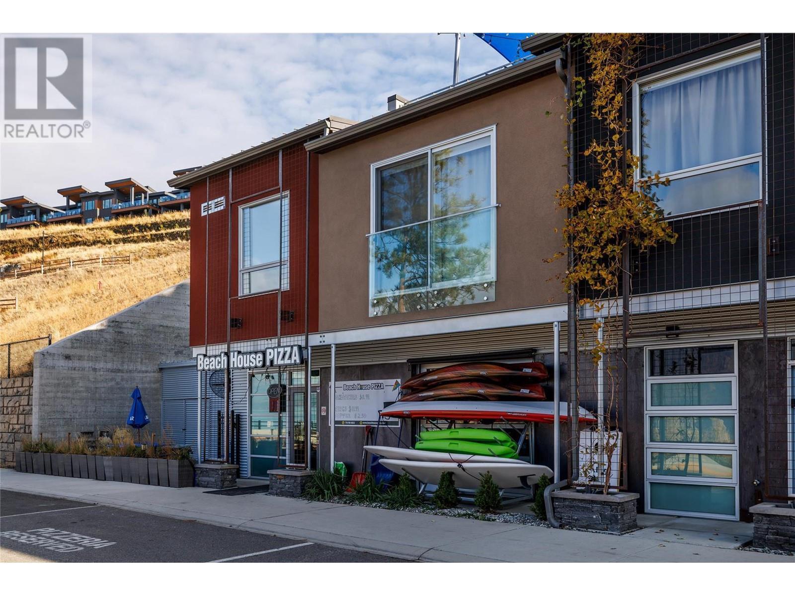 Convenience Stores - 1960 Northern Flicker Court Unit# 8, Kelowna, BC