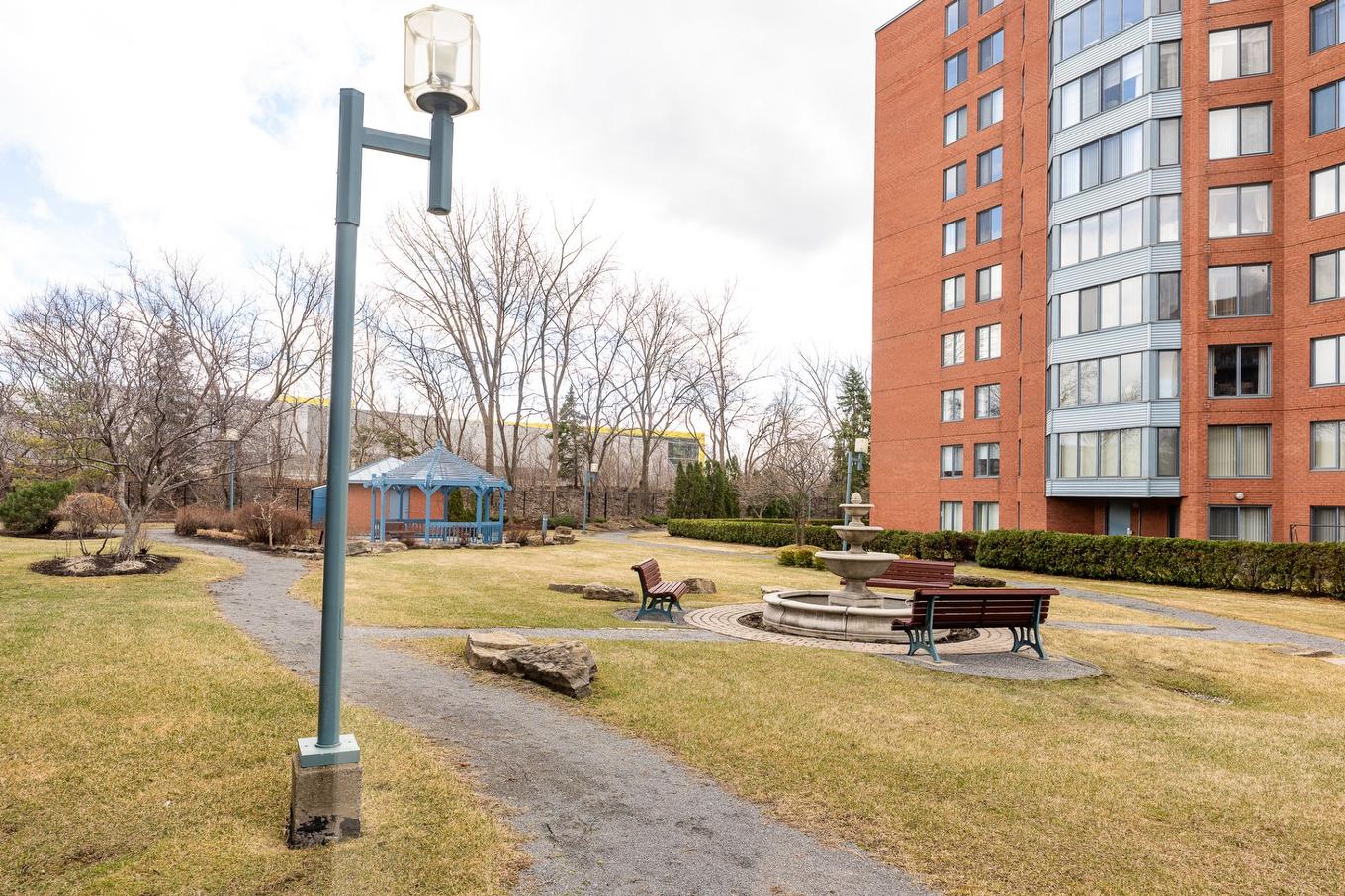 Jardin - 1604-795 Rue Muir, Montréal (Saint-Laurent), QC - Outdoor