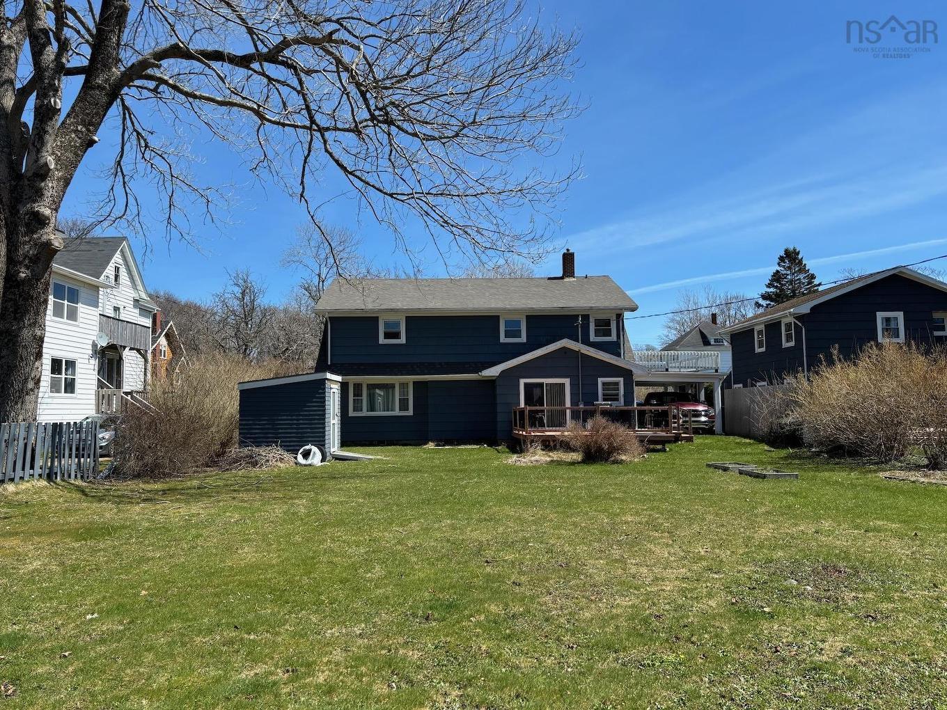 10 Park Street, Yarmouth, NS