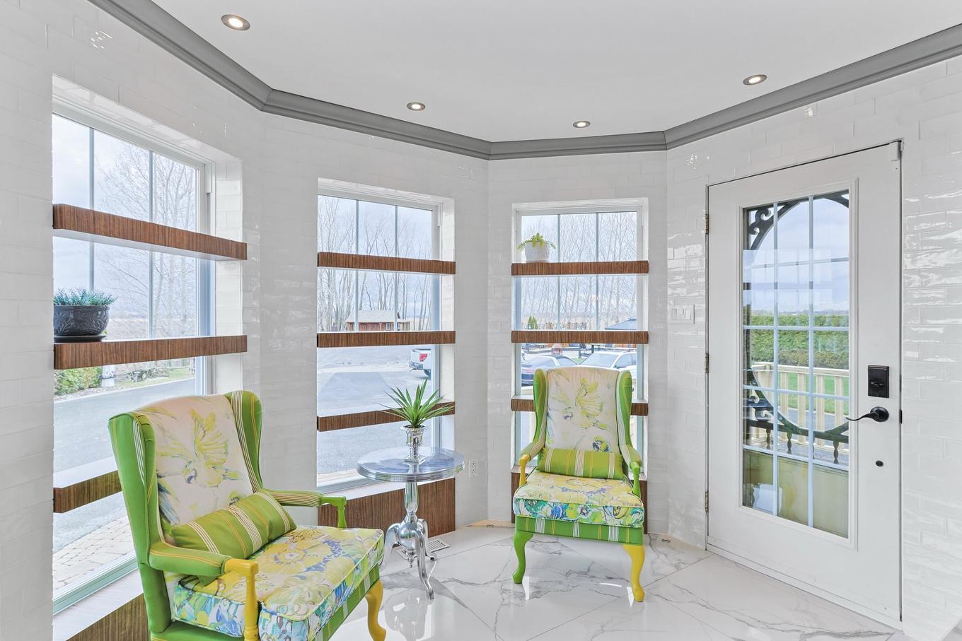 Dinette - 1339 Boul. St-Jean-Baptiste, Mercier, QC - Indoor Photo Showing Other Room