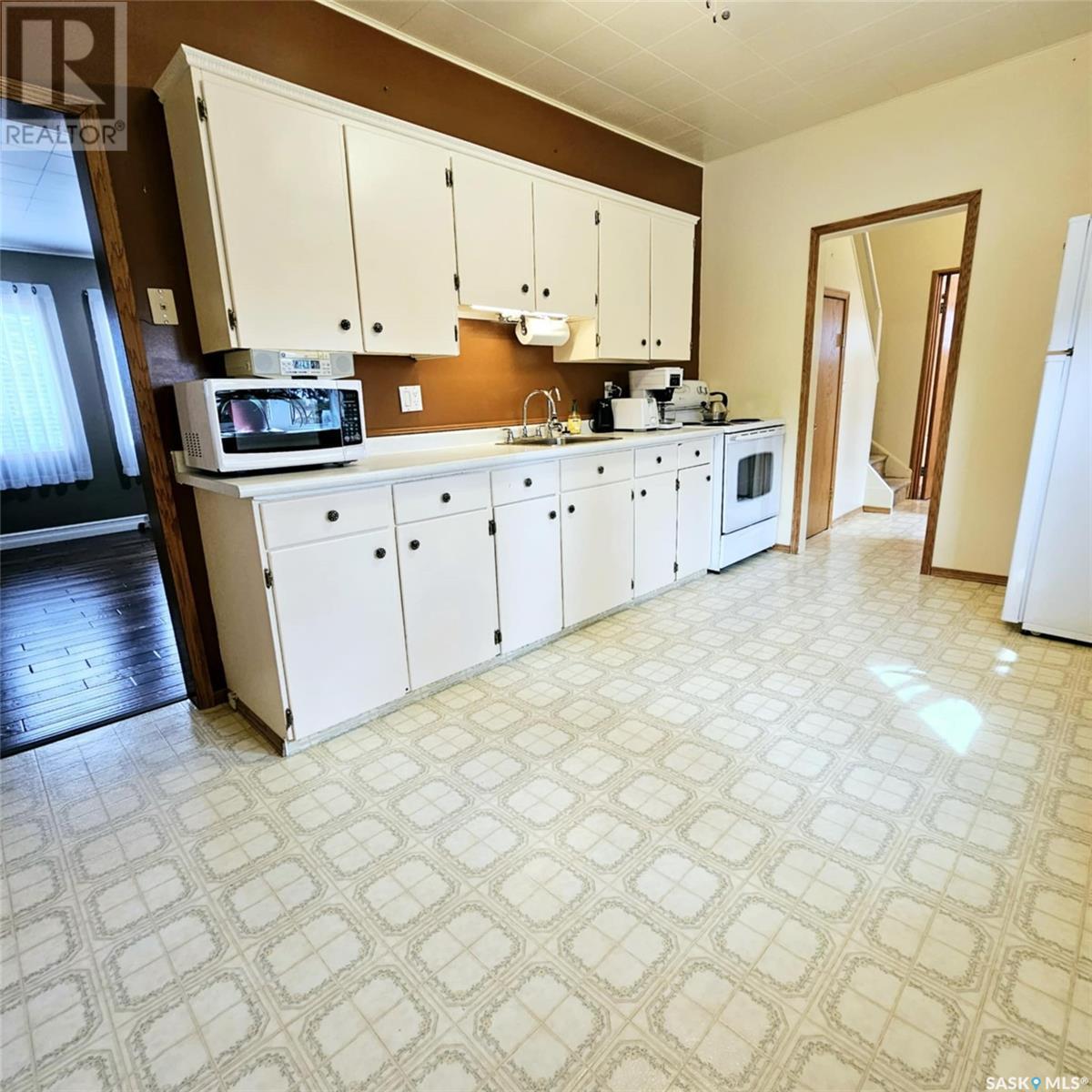 4 Walker Avenue, Yarbo, SK - Indoor Photo Showing Kitchen