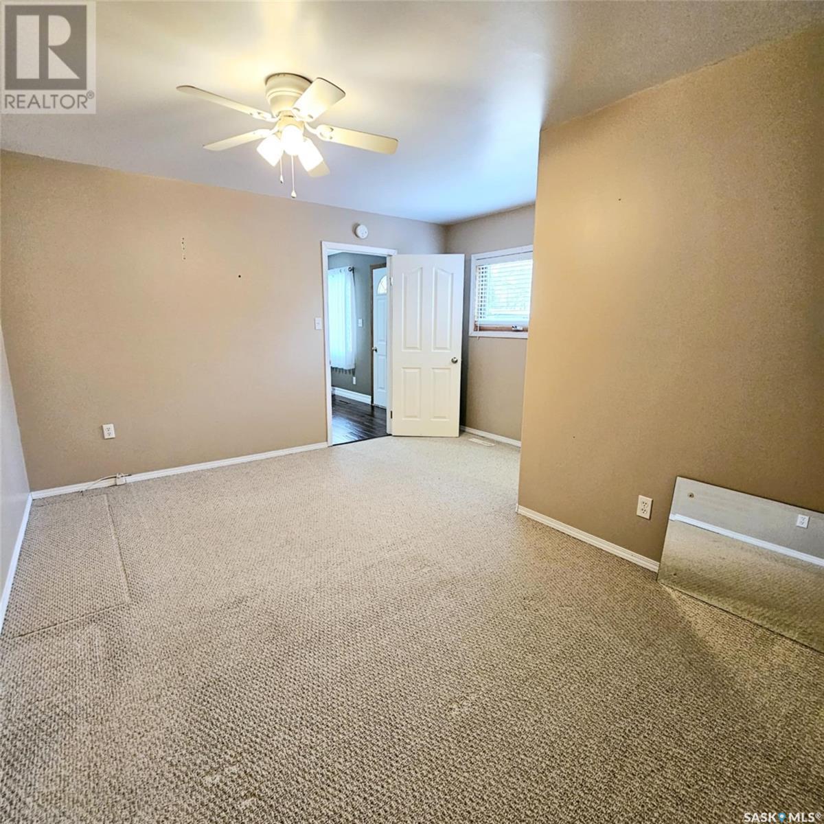 4 Walker Avenue, Yarbo, SK - Indoor Photo Showing Other Room