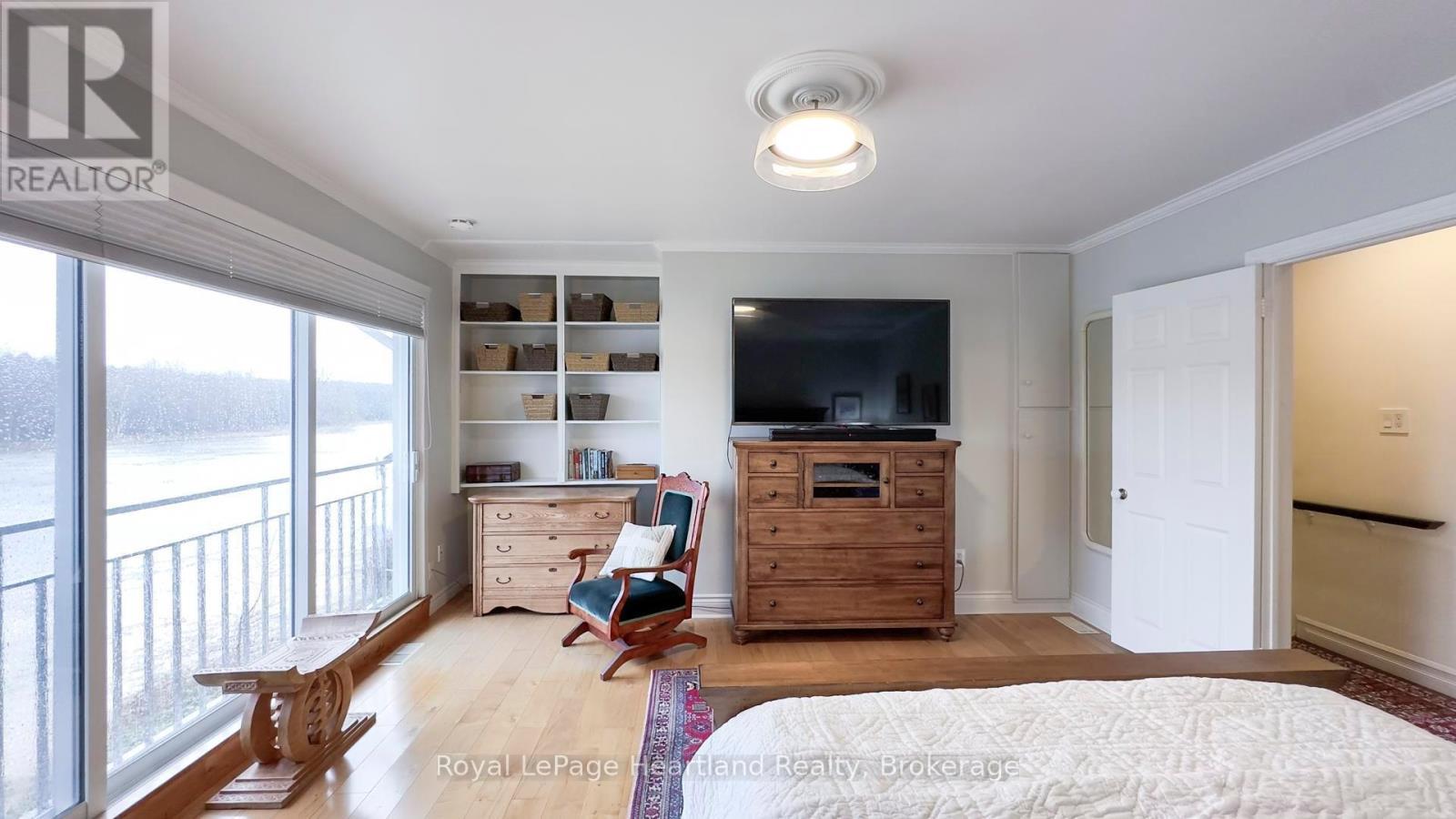 37001 Millar Street, Ashfield-Colborne-Wawanosh (Colborne), ON - Indoor Photo Showing Bedroom