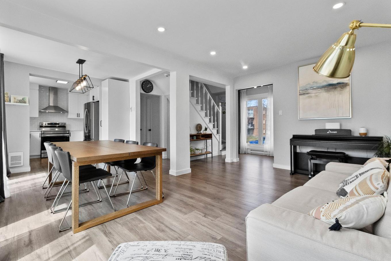 Vue d'ensemble - 8320 24E Avenue, Montréal (Villeray/Saint-Michel/Parc-Extension), QC - Indoor