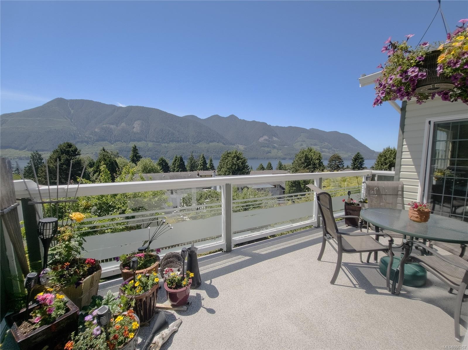 1036 Matsqui Ave, Port Alice, BC