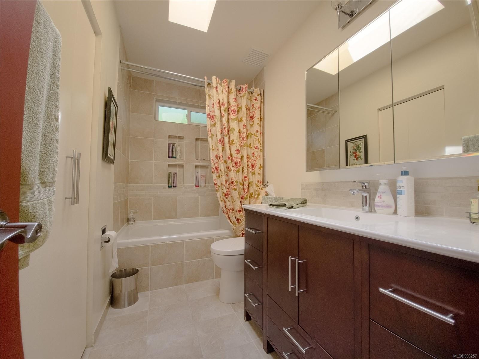 1036 Matsqui Ave, Port Alice, BC