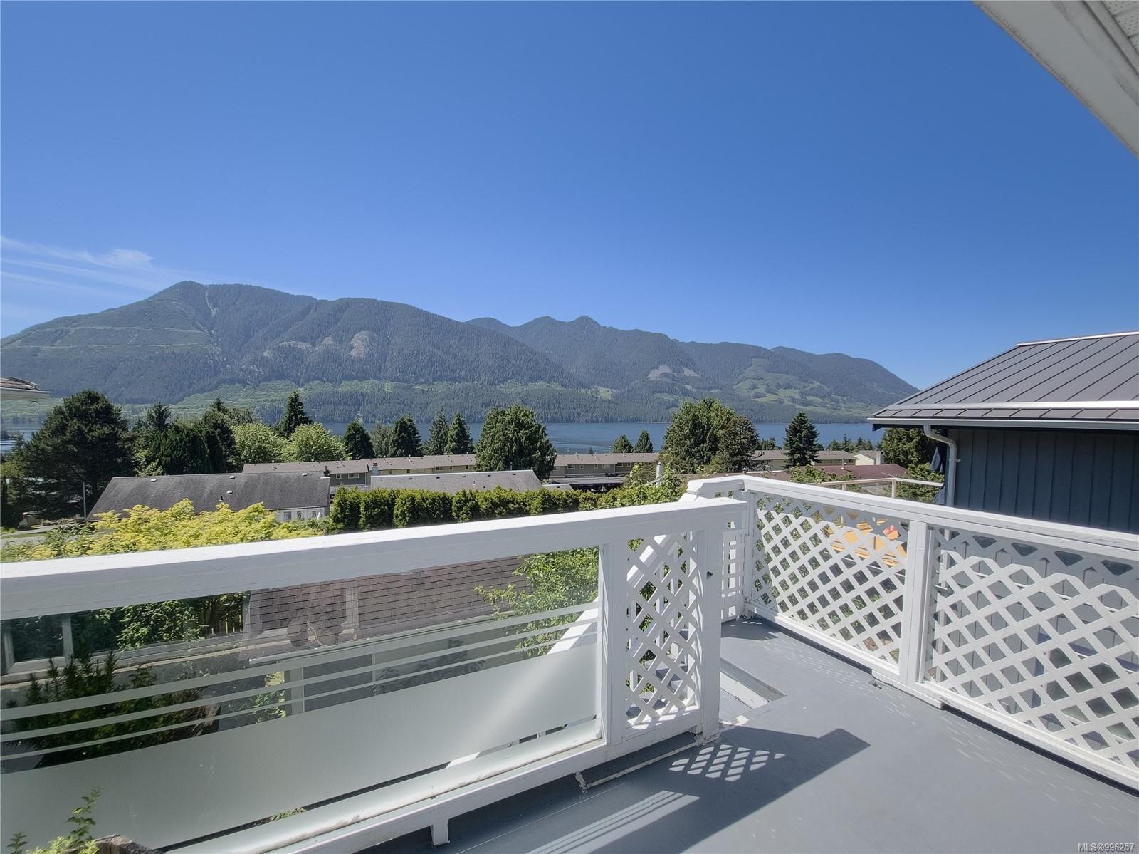1036 Matsqui Ave, Port Alice, BC
