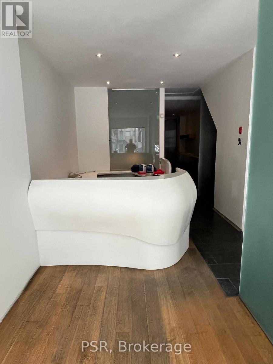 5 Camden Street, Toronto, ON