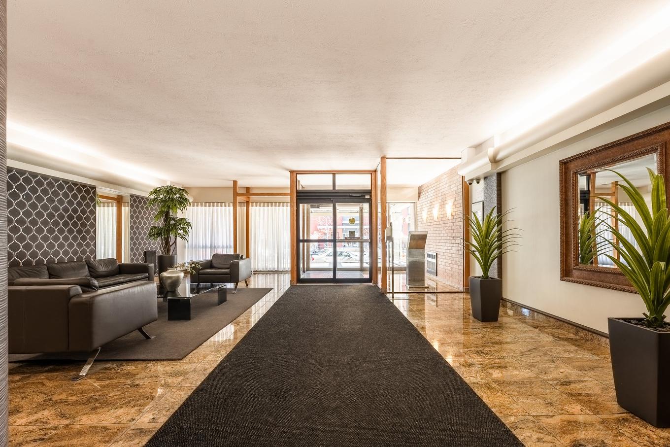 Hall d'entrée/Vestibule - 803-500 Rue De La Montagne, Montréal (Ville-Marie), QC - Indoor Photo Showing Other Room