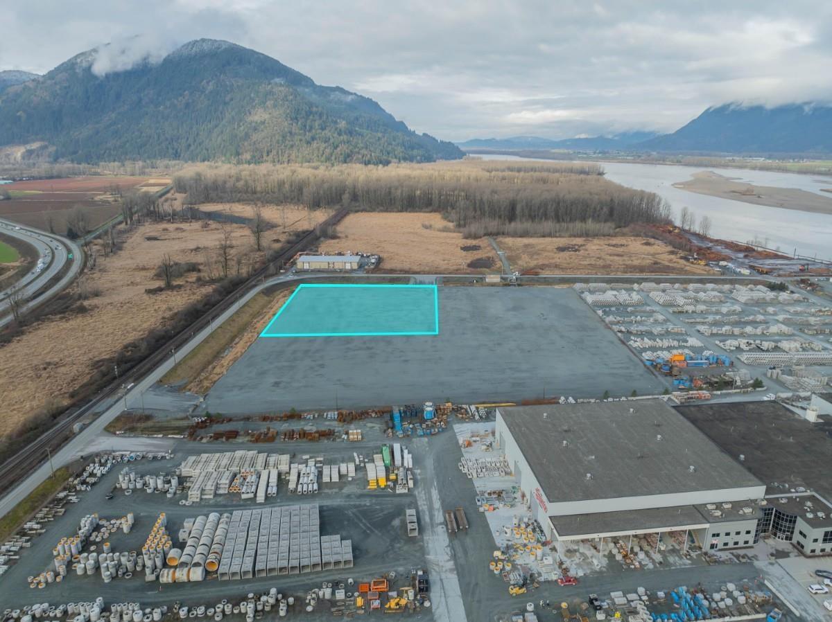 7560 Cannor Road|West Chilliwack, Chilliwack, BC