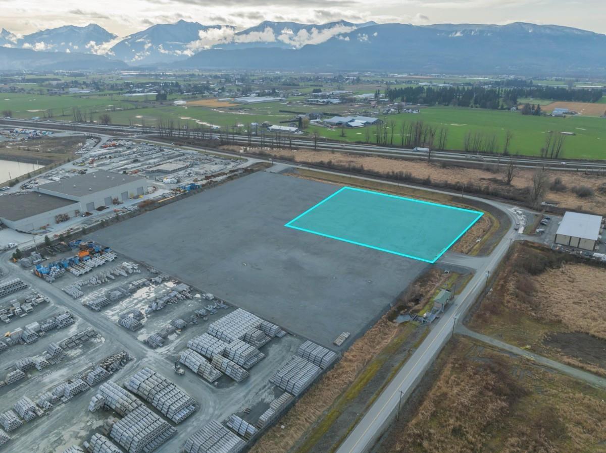 7560 Cannor Road|West Chilliwack, Chilliwack, BC