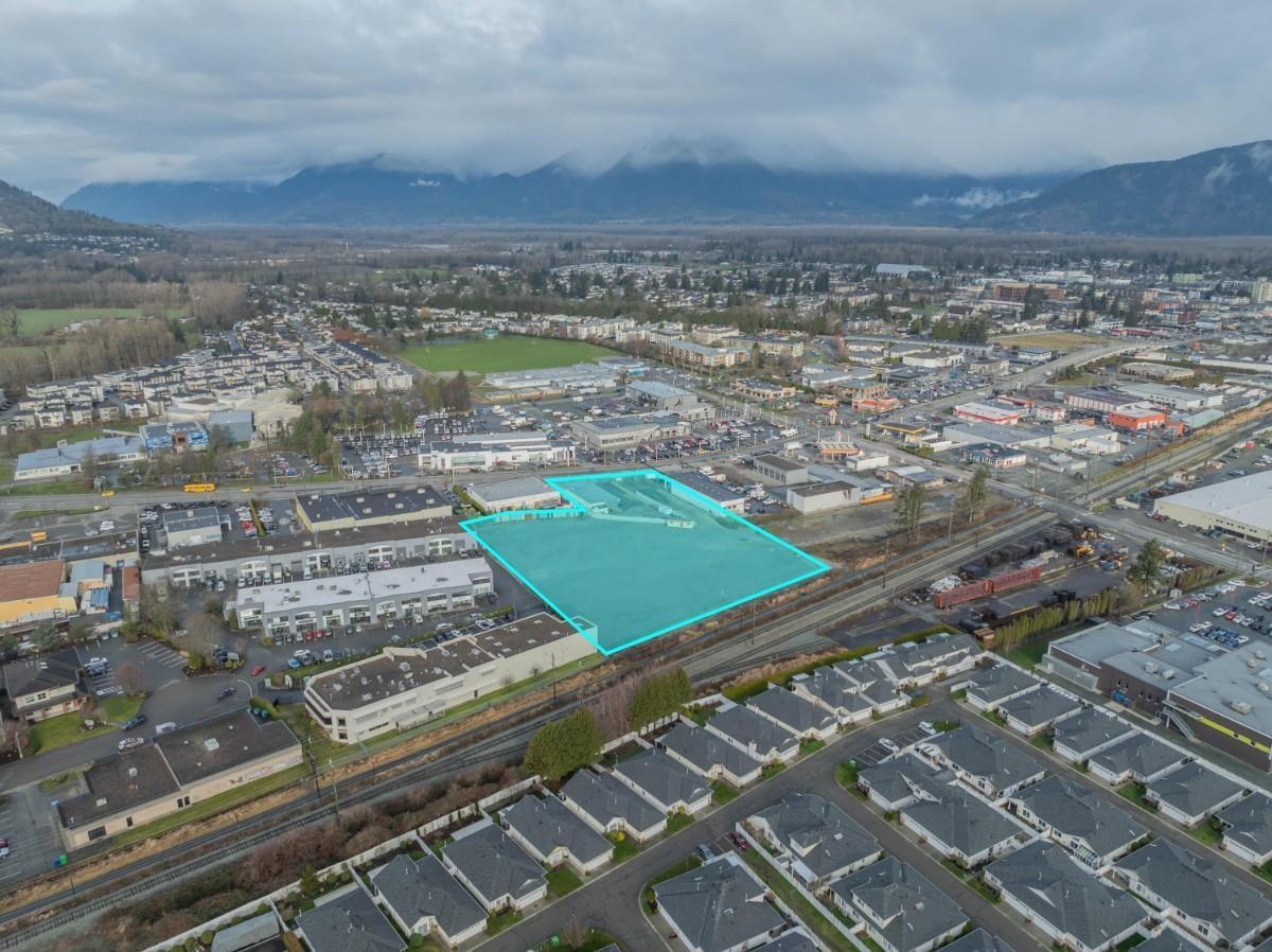 45690-45696 Yale Road|Chilliwack Proper South, Chilliwack, BC