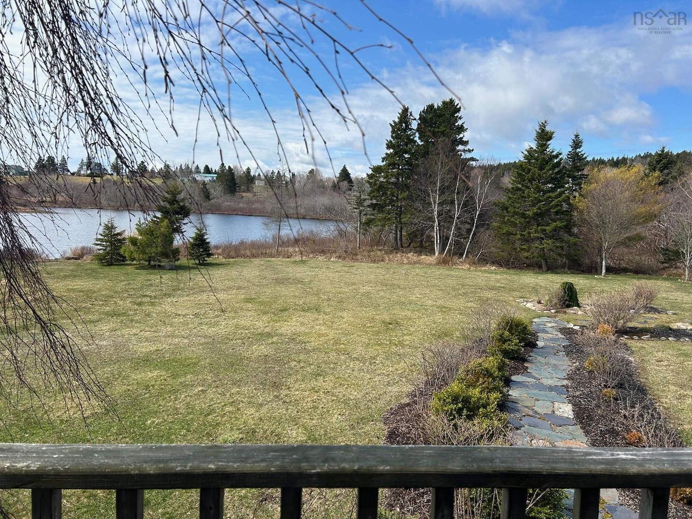 78 Fort Point Road, Lahave, NS