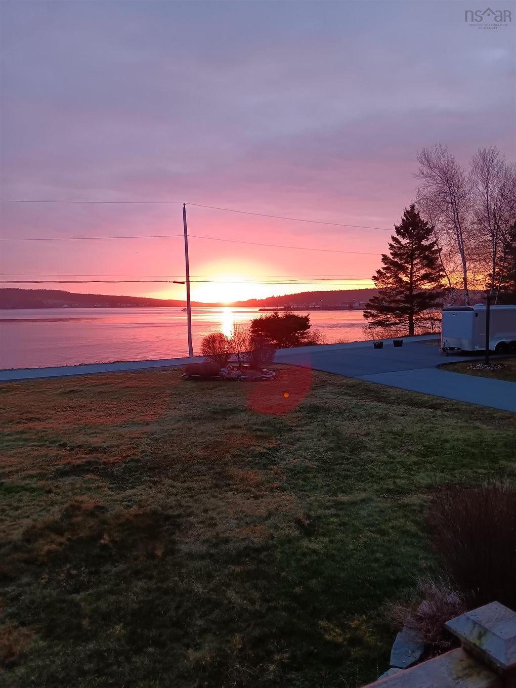 78 Fort Point Road, Lahave, NS