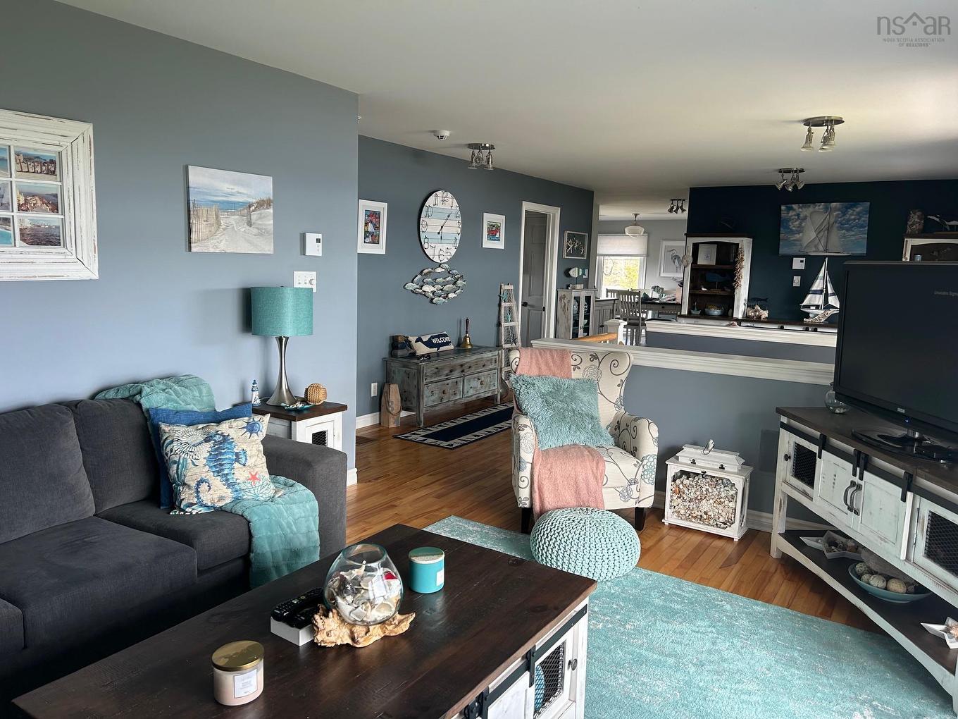 78 Fort Point Road, Lahave, NS