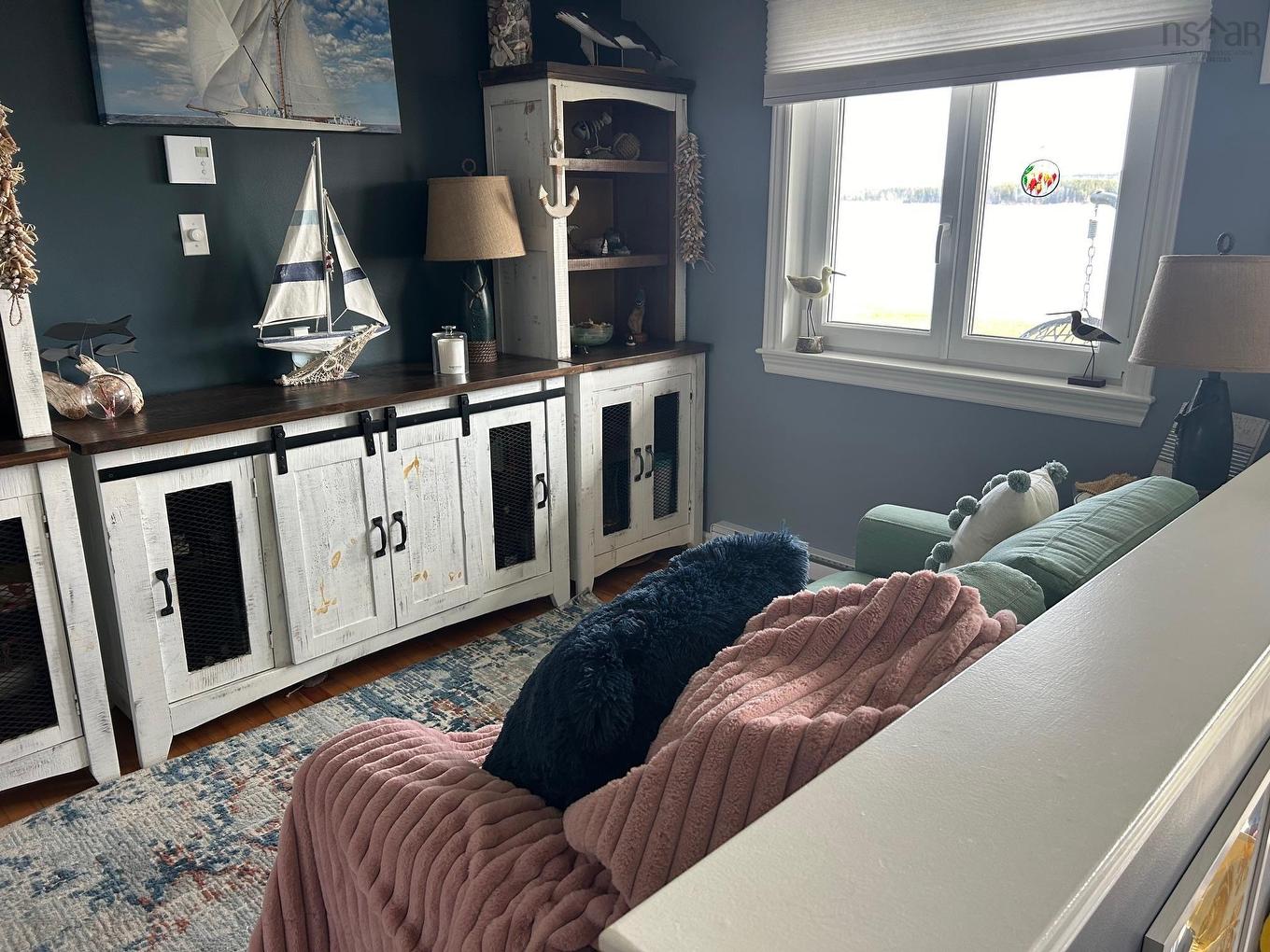 78 Fort Point Road, Lahave, NS