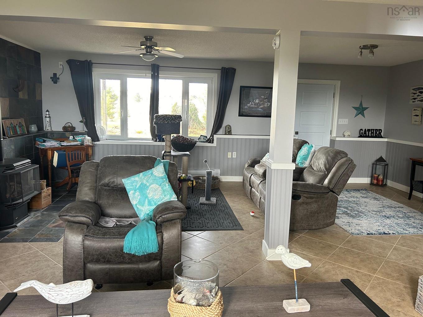 78 Fort Point Road, Lahave, NS