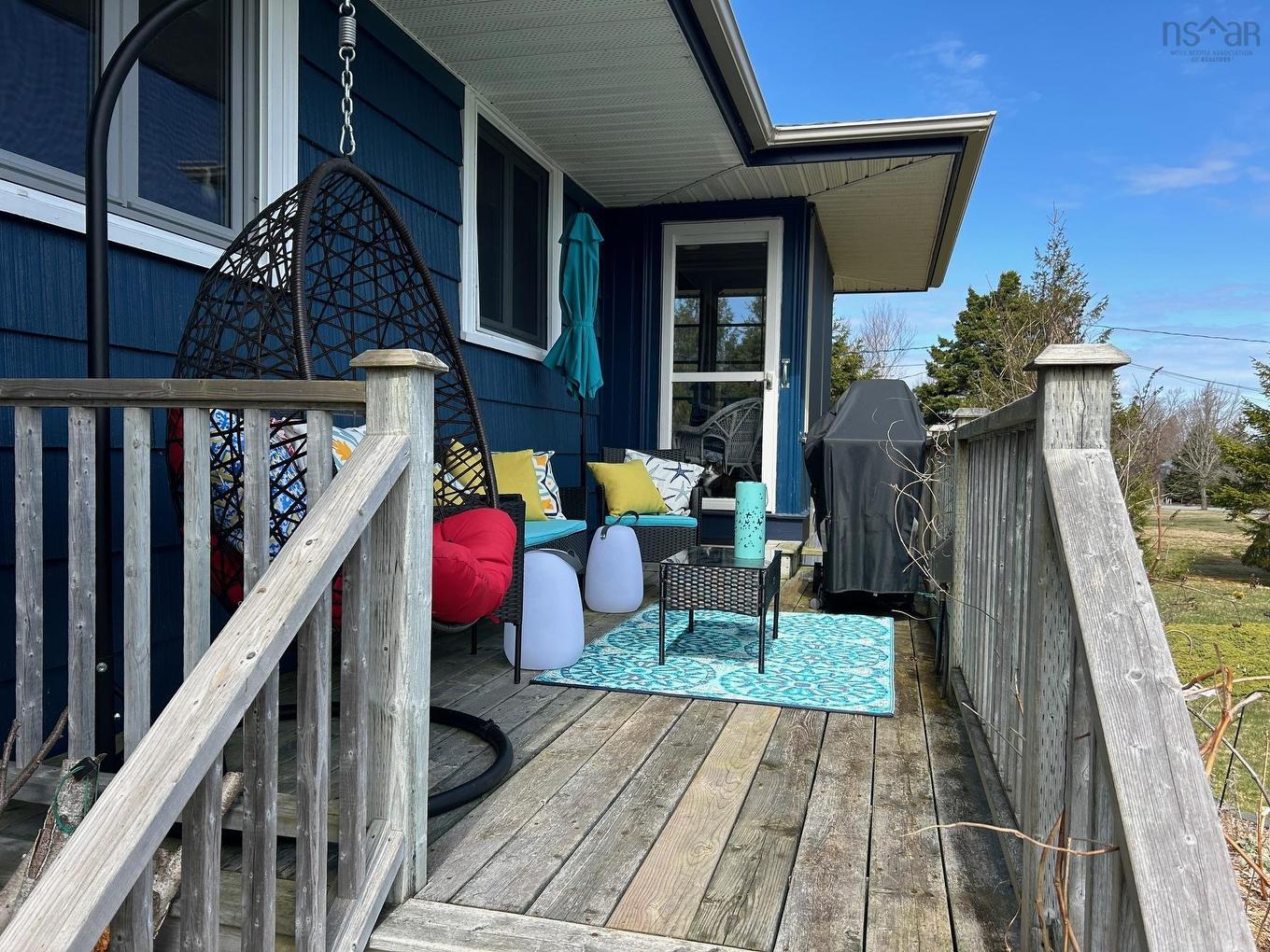 78 Fort Point Road, Lahave, NS