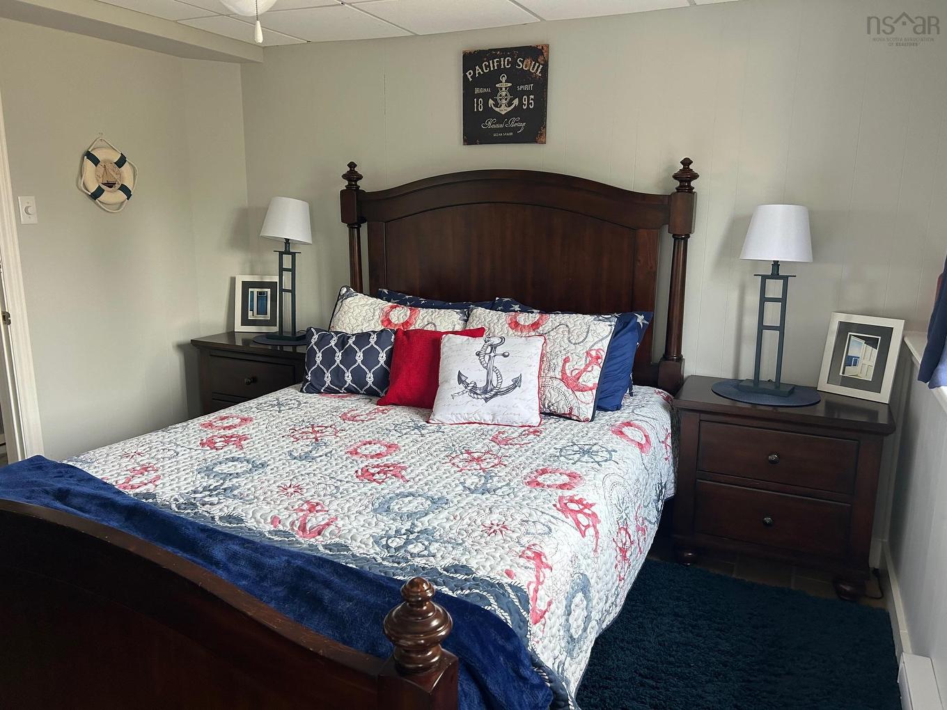 78 Fort Point Road, Lahave, NS