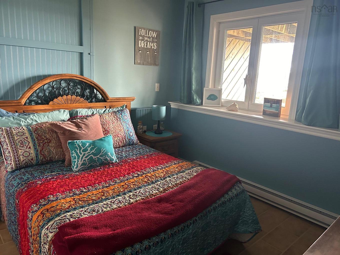 78 Fort Point Road, Lahave, NS