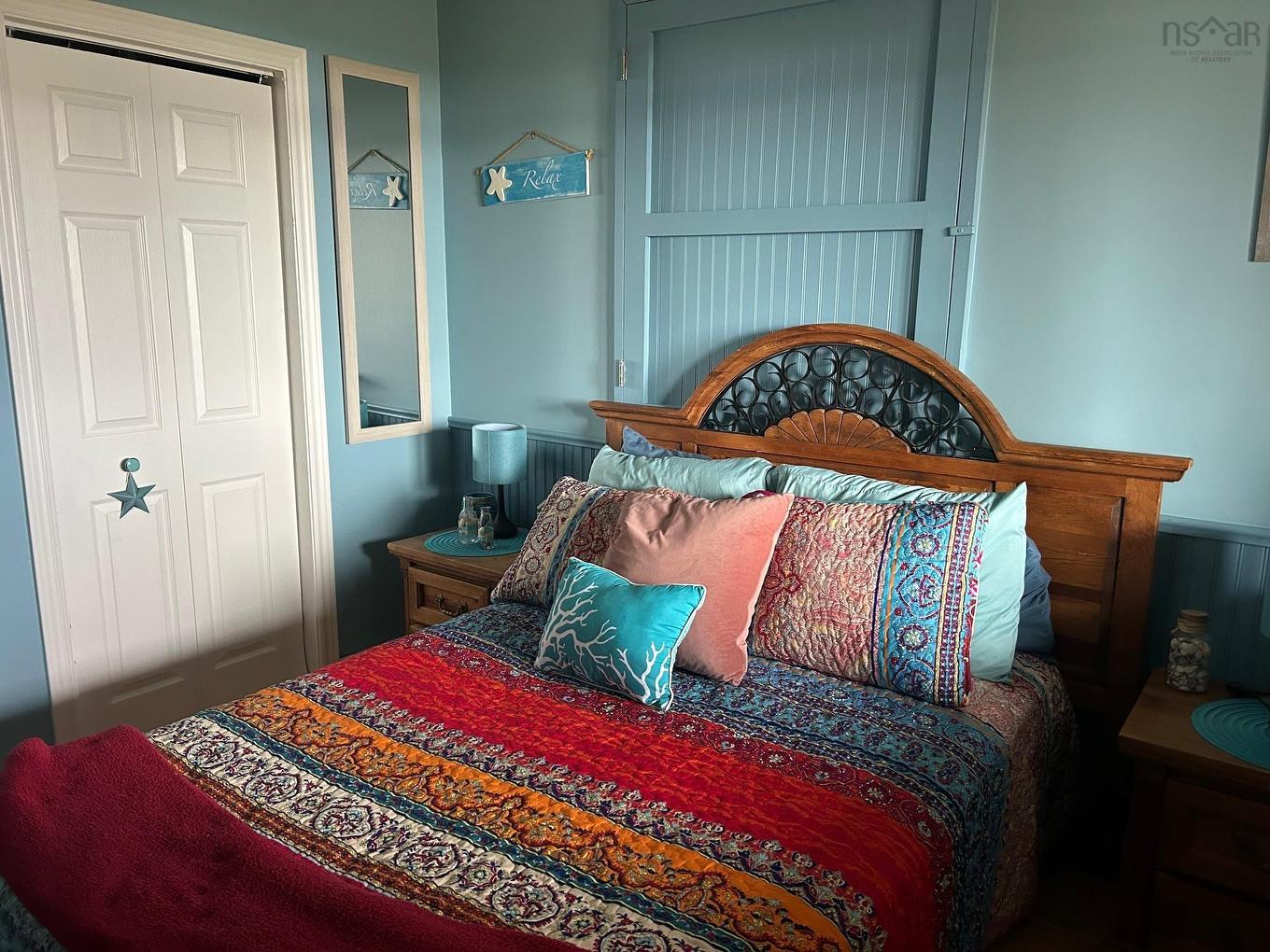 78 Fort Point Road, Lahave, NS