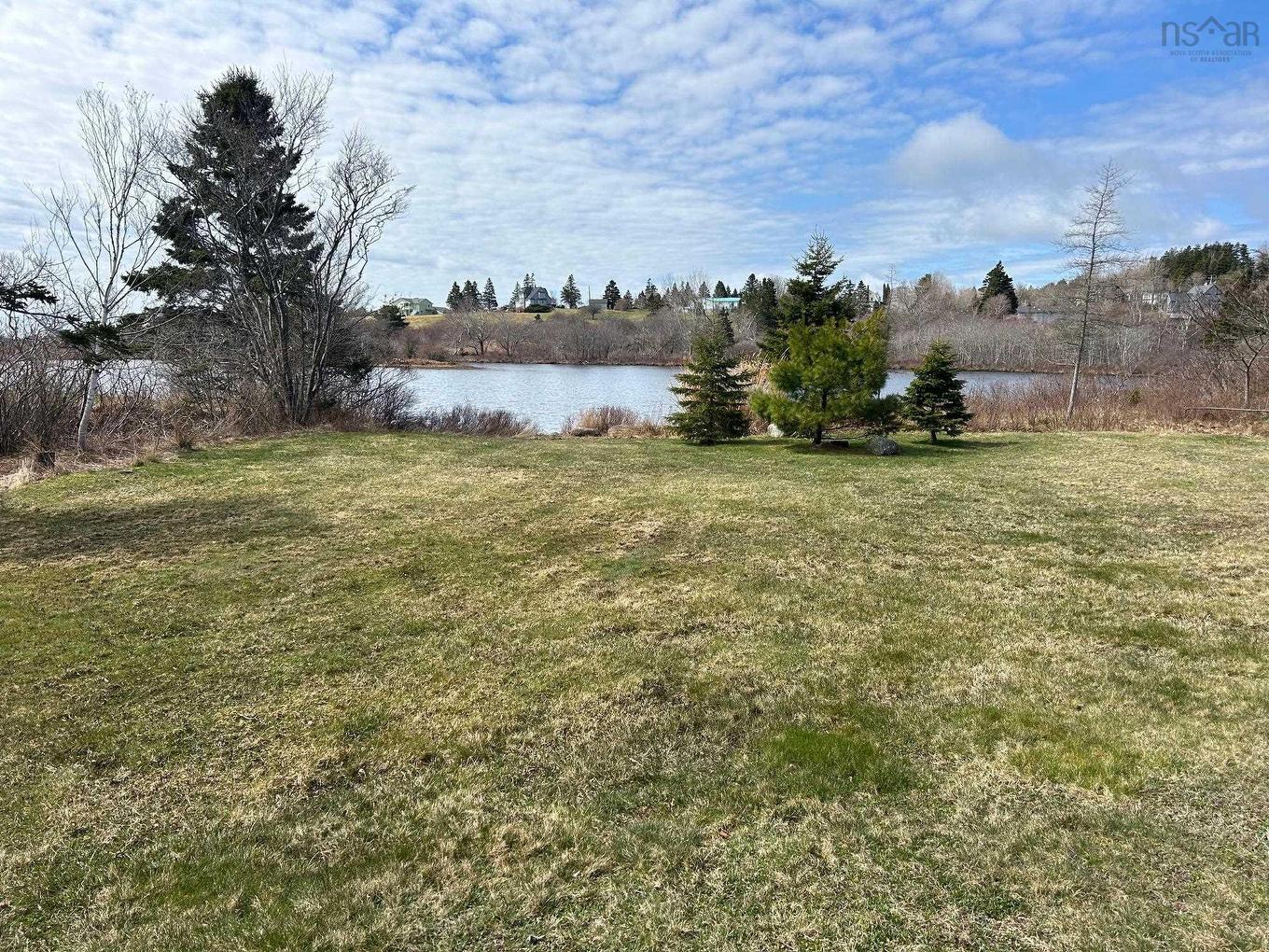 78 Fort Point Road, Lahave, NS