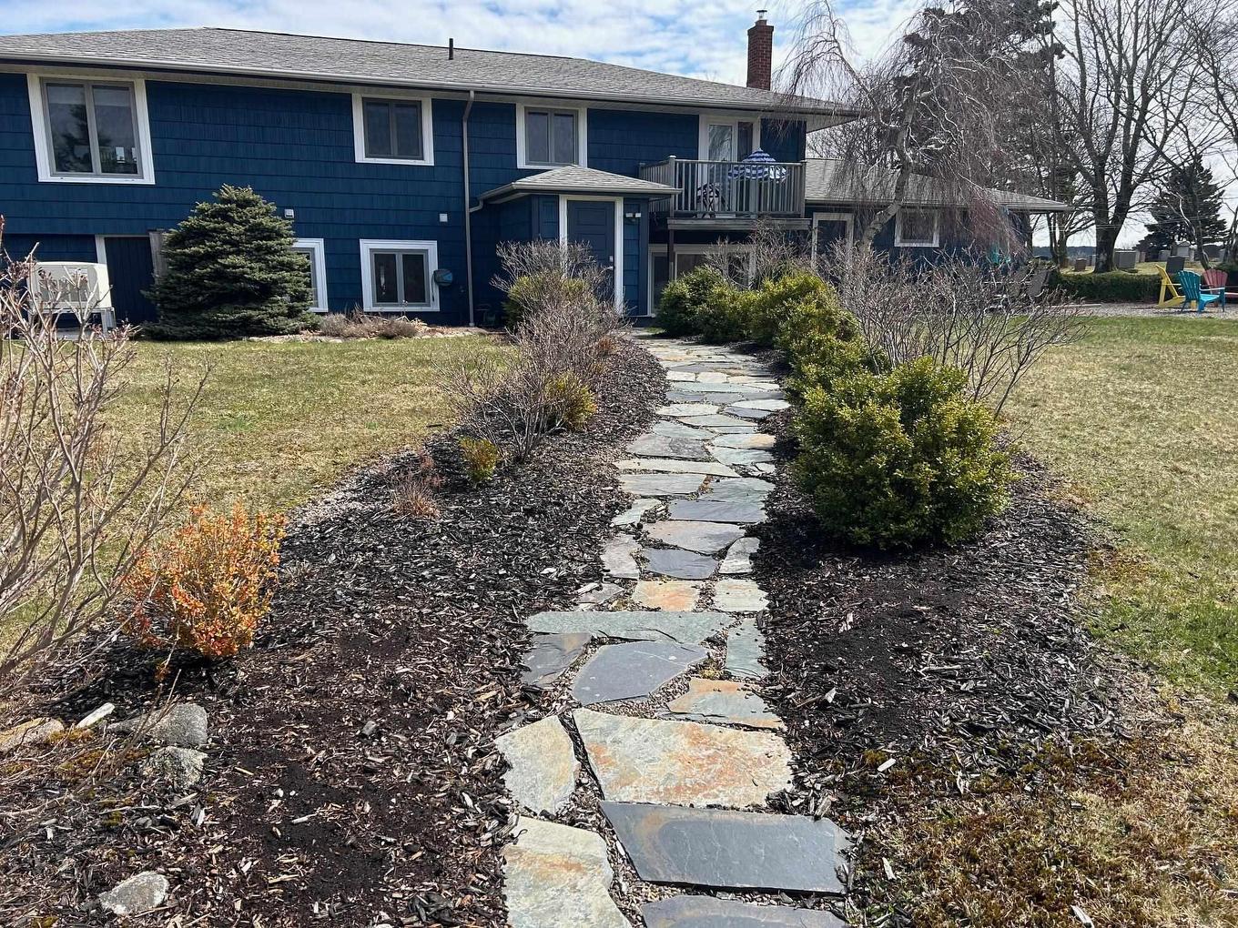 78 Fort Point Road, Lahave, NS