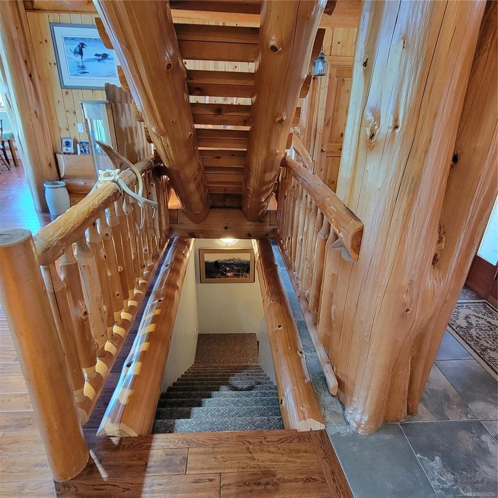 326 Tower Rd, Bamfield, BC