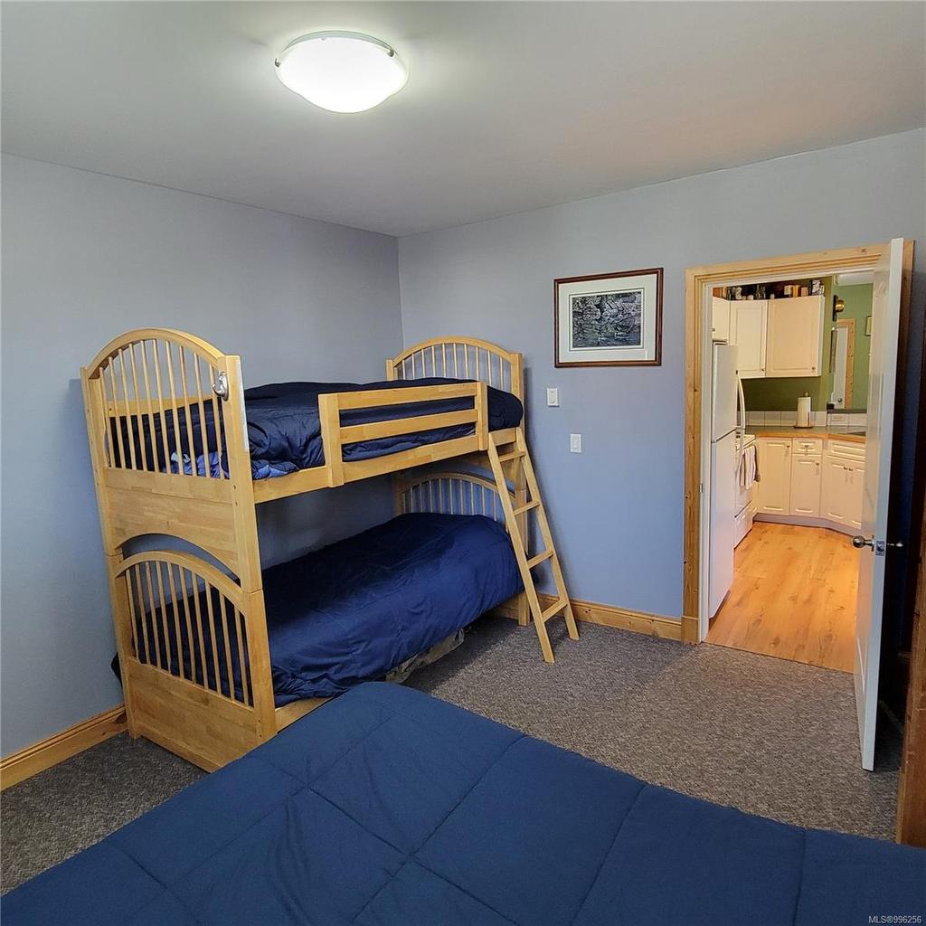 326 Tower Rd, Bamfield, BC