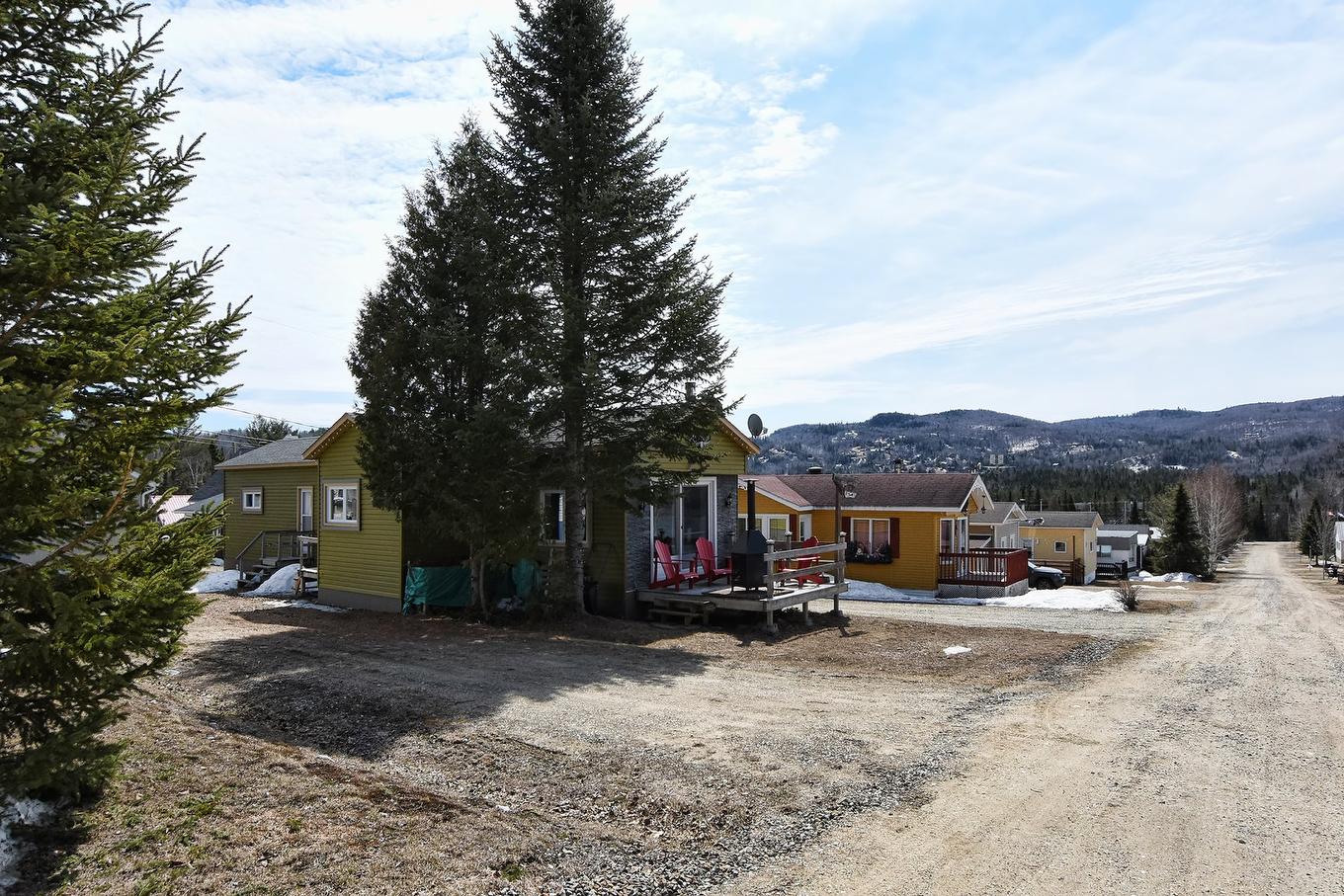 Exterior - 75 Rue De La Cascade, Saint-Côme, QC - Outdoor