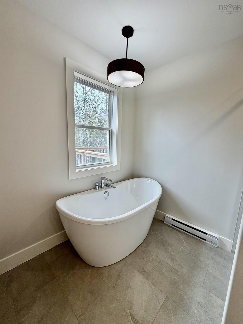 744 682 Celebration Drive, Fall River, NS