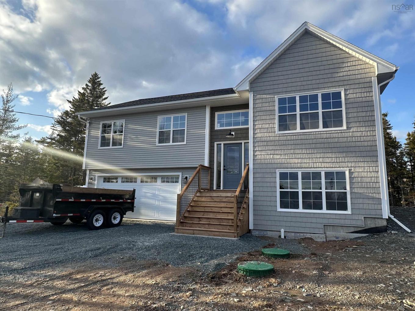 744 682 Celebration Drive, Fall River, NS