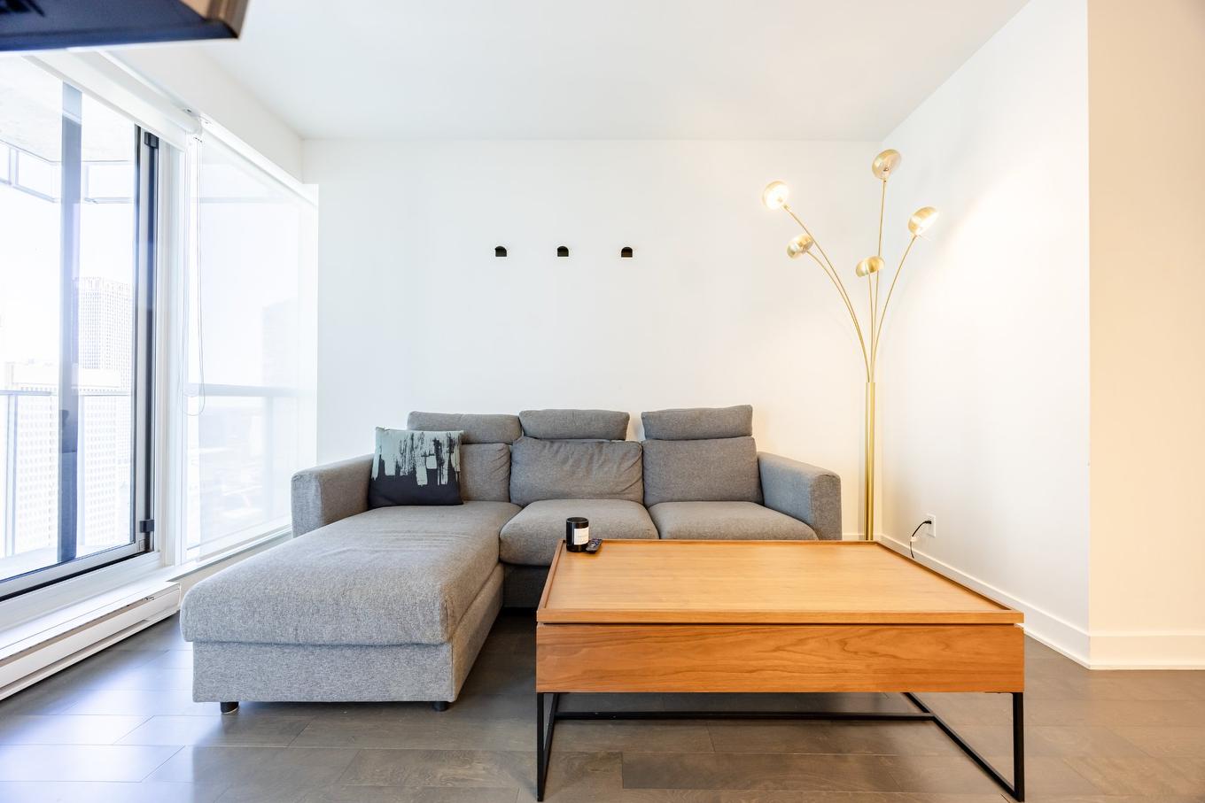 Living room - 2210-1050 Rue Drummond, Montréal (Ville-Marie), QC - Indoor