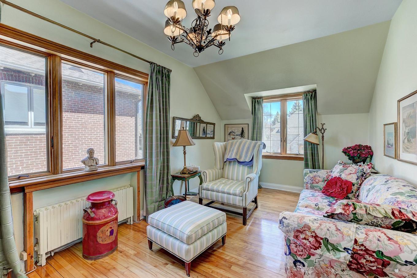 Bedroom - 239 Av. Carlyle, Mont-Royal, QC - Indoor