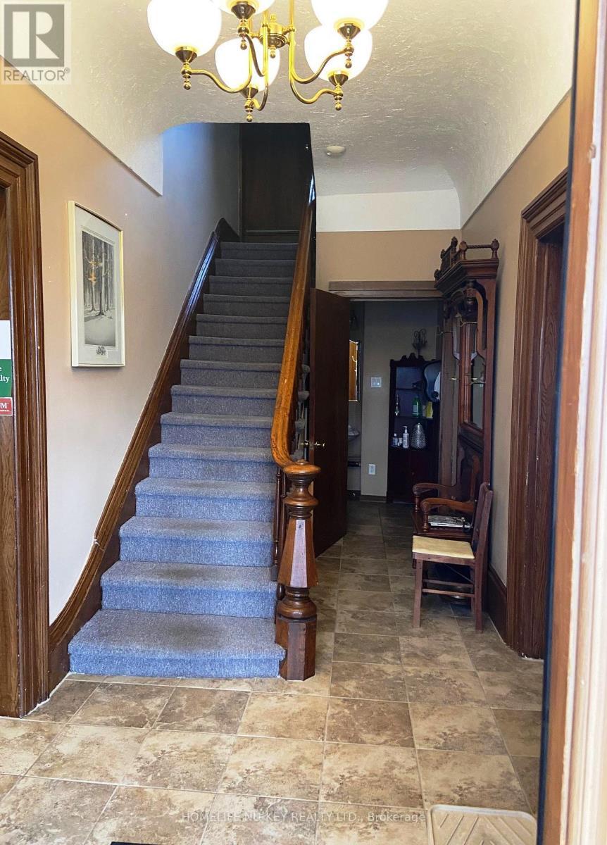 99 Bayfield Street, Barrie, ON