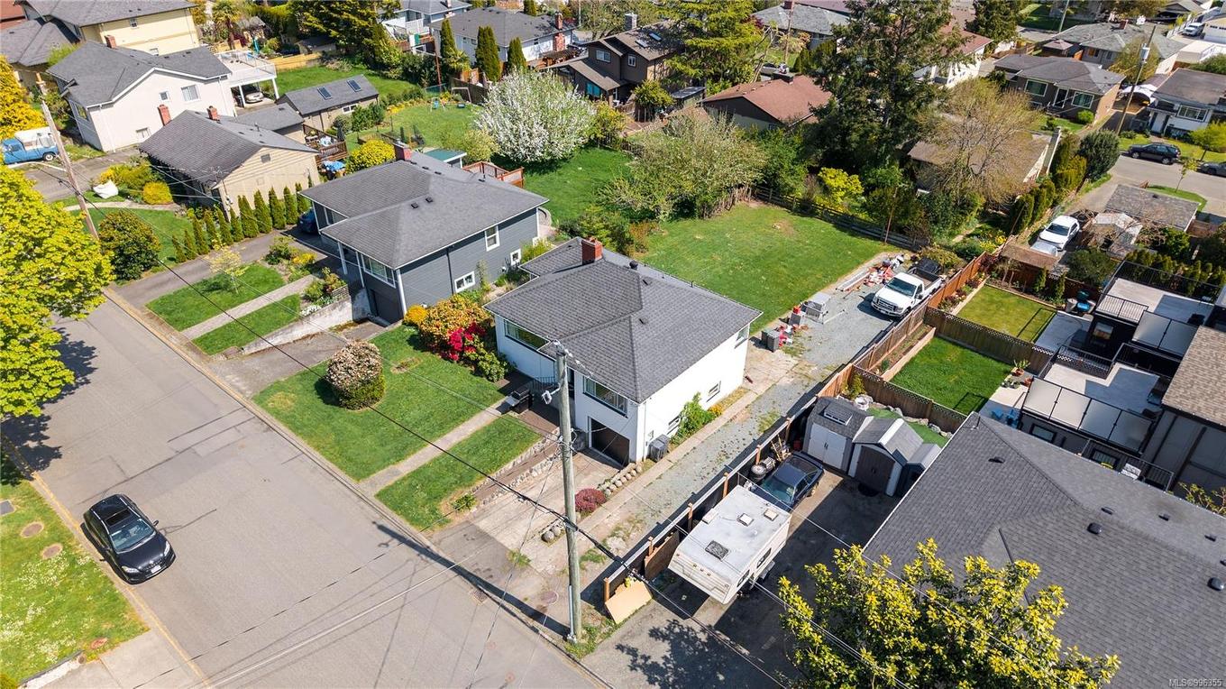 903 Shirley Rd, Esquimalt, BC