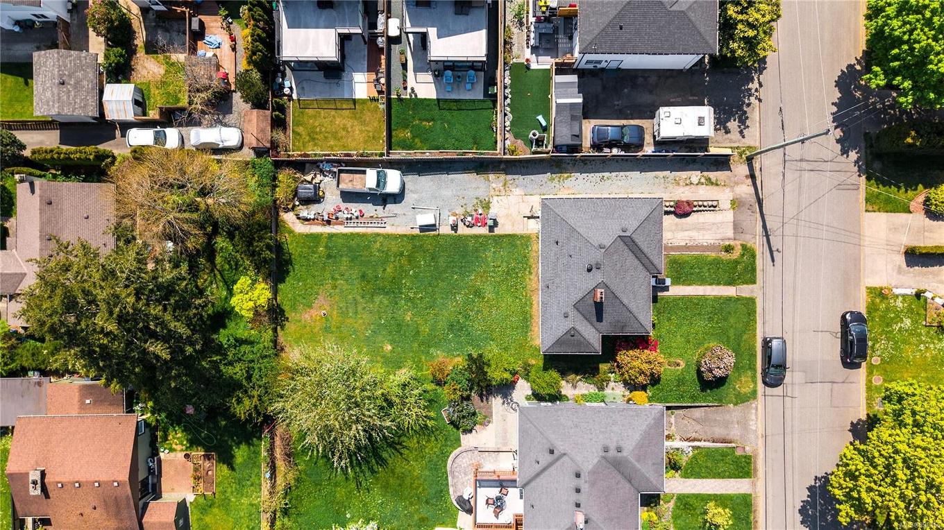 903 Shirley Rd, Esquimalt, BC