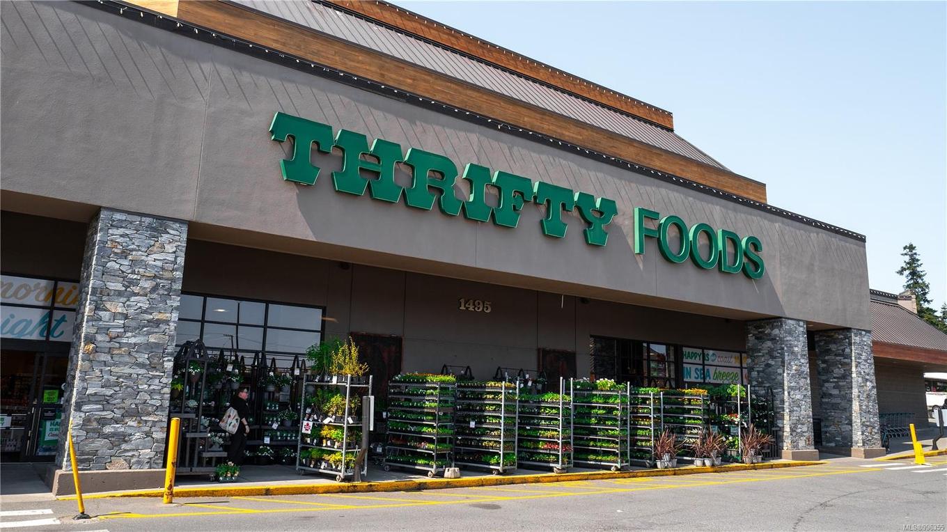 903 Shirley Rd, Esquimalt, BC