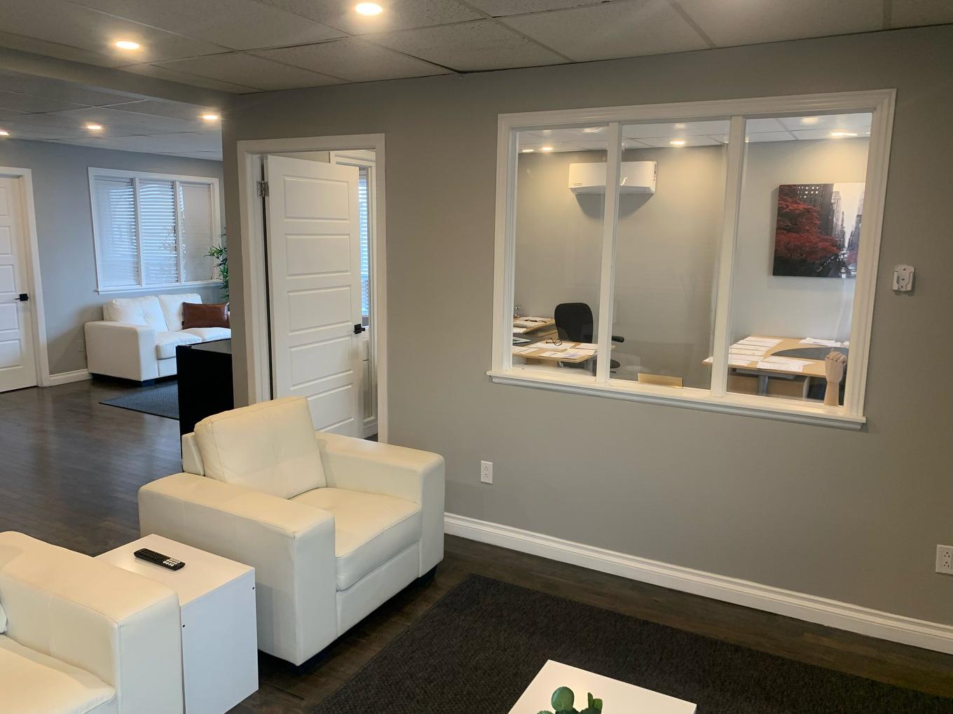 Bureau - 97 - 101 Av. Donegani, Pointe-Claire, QC - Indoor