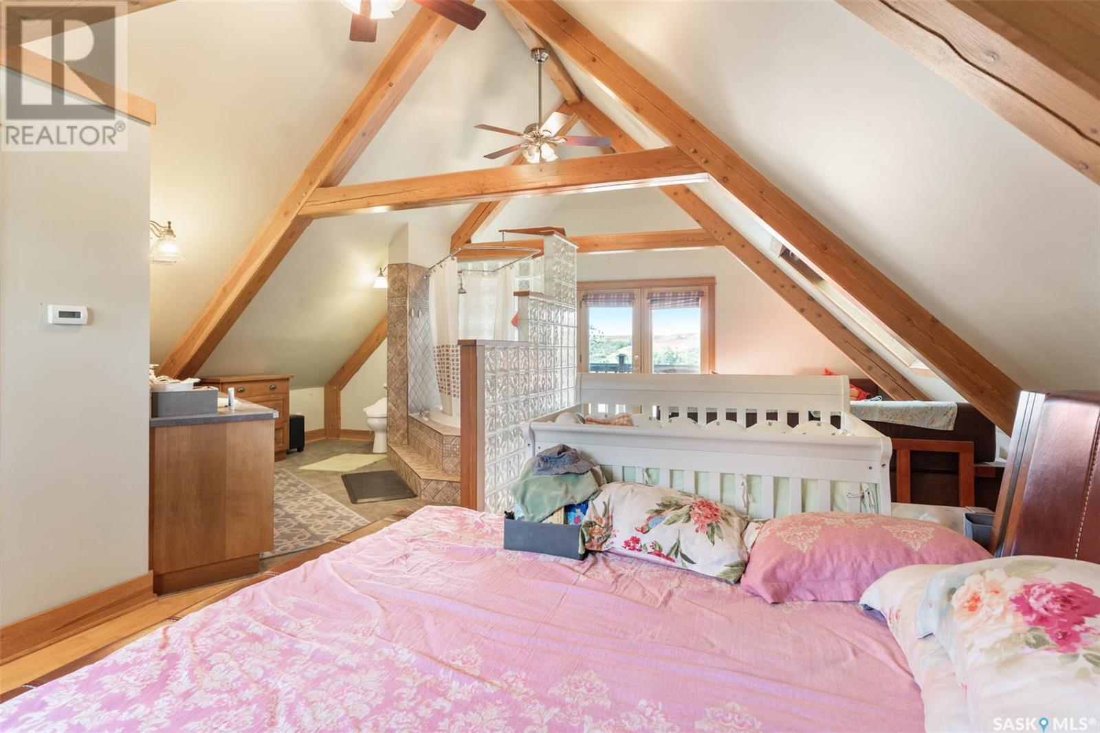 Cao Residence, Corman Park Rm No. 344, SK - Indoor Photo Showing Bedroom
