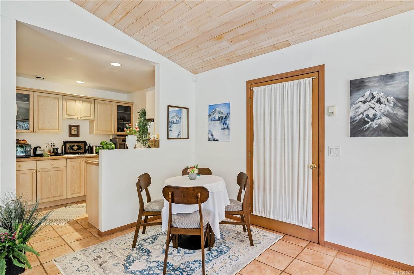 112 Cairns Pl, Salt Spring, BC