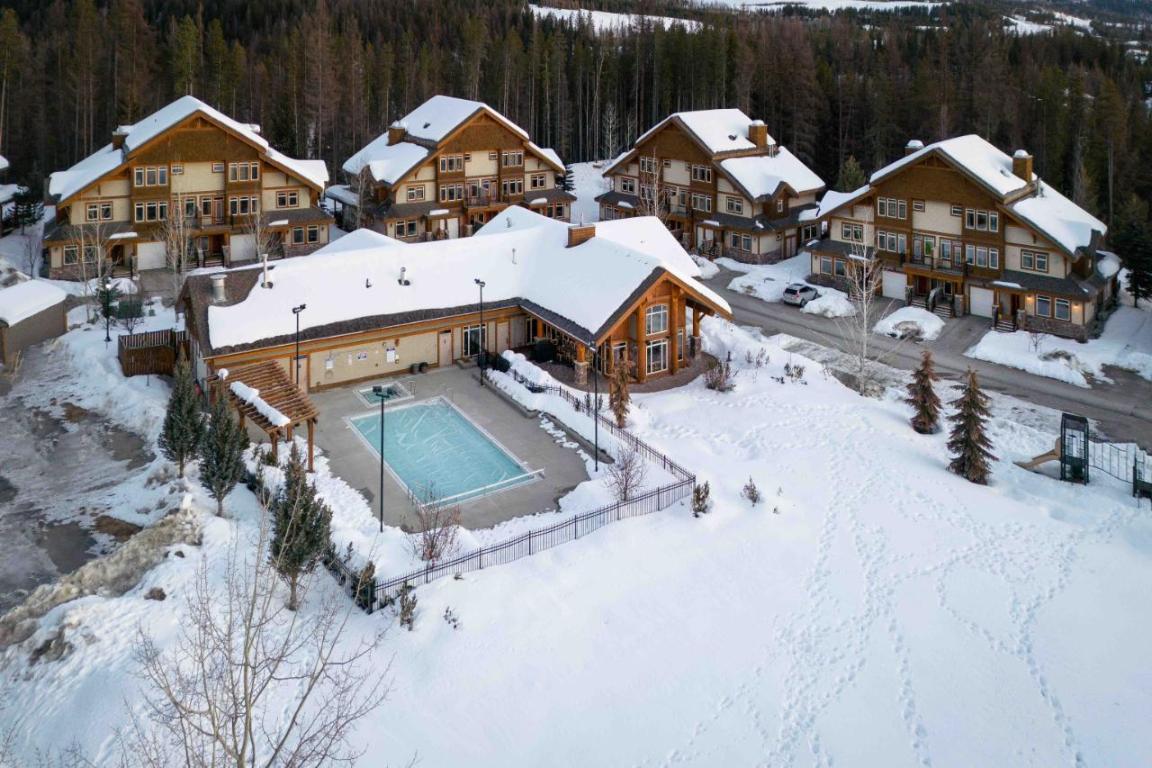 M4-A-1351 Gerry Sorensen Way, Kimberley, BC - Outdoor