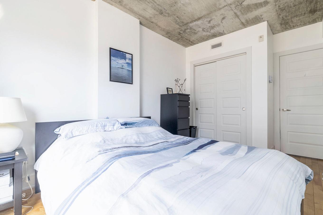 Chambre à coucher - 511-225 Rue De La Montagne, Montréal (Le Sud-Ouest), QC - Indoor Photo Showing Bedroom