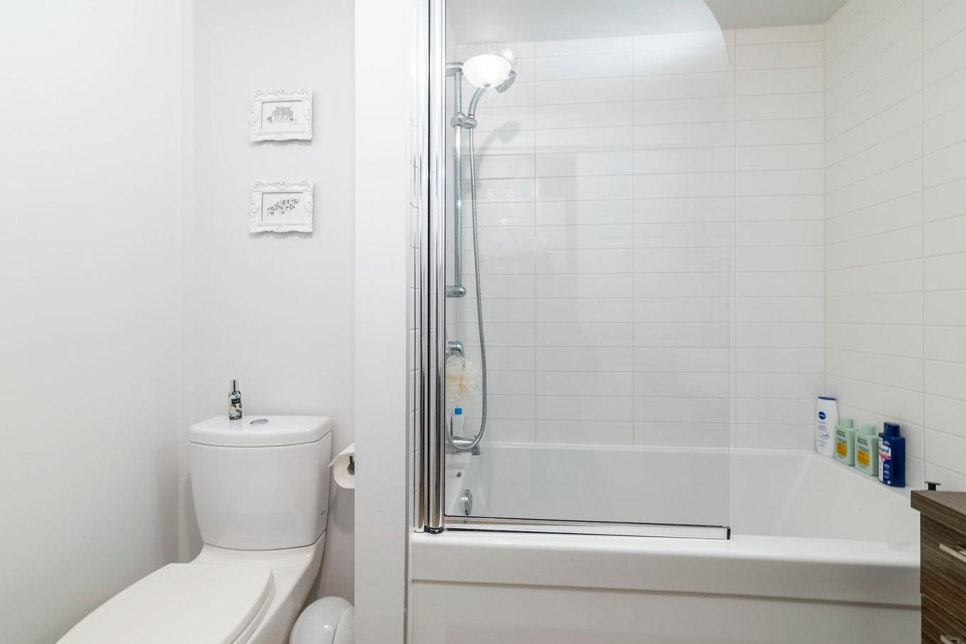 Salle de bains - 511-225 Rue De La Montagne, Montréal (Le Sud-Ouest), QC - Indoor Photo Showing Bathroom