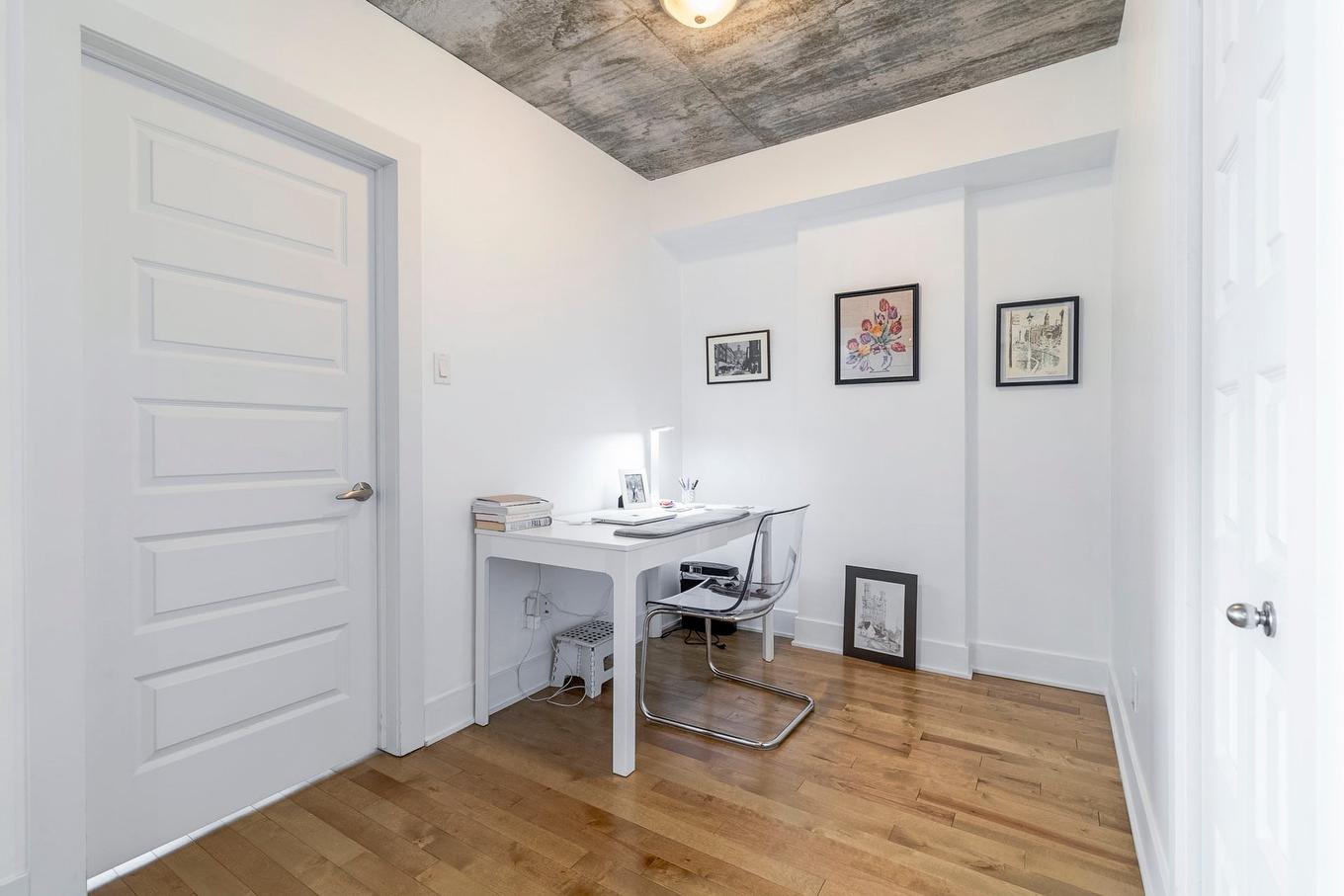 Boudoir - 511-225 Rue De La Montagne, Montréal (Le Sud-Ouest), QC - Indoor