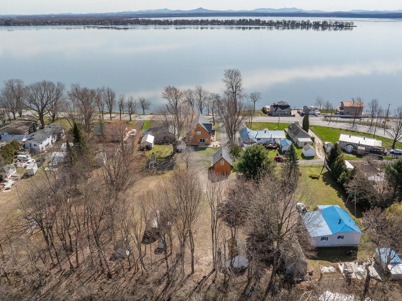 Overall view - 561 Av. De Venise O., Venise-En-Québec, QC - Outdoor With Body Of Water With View