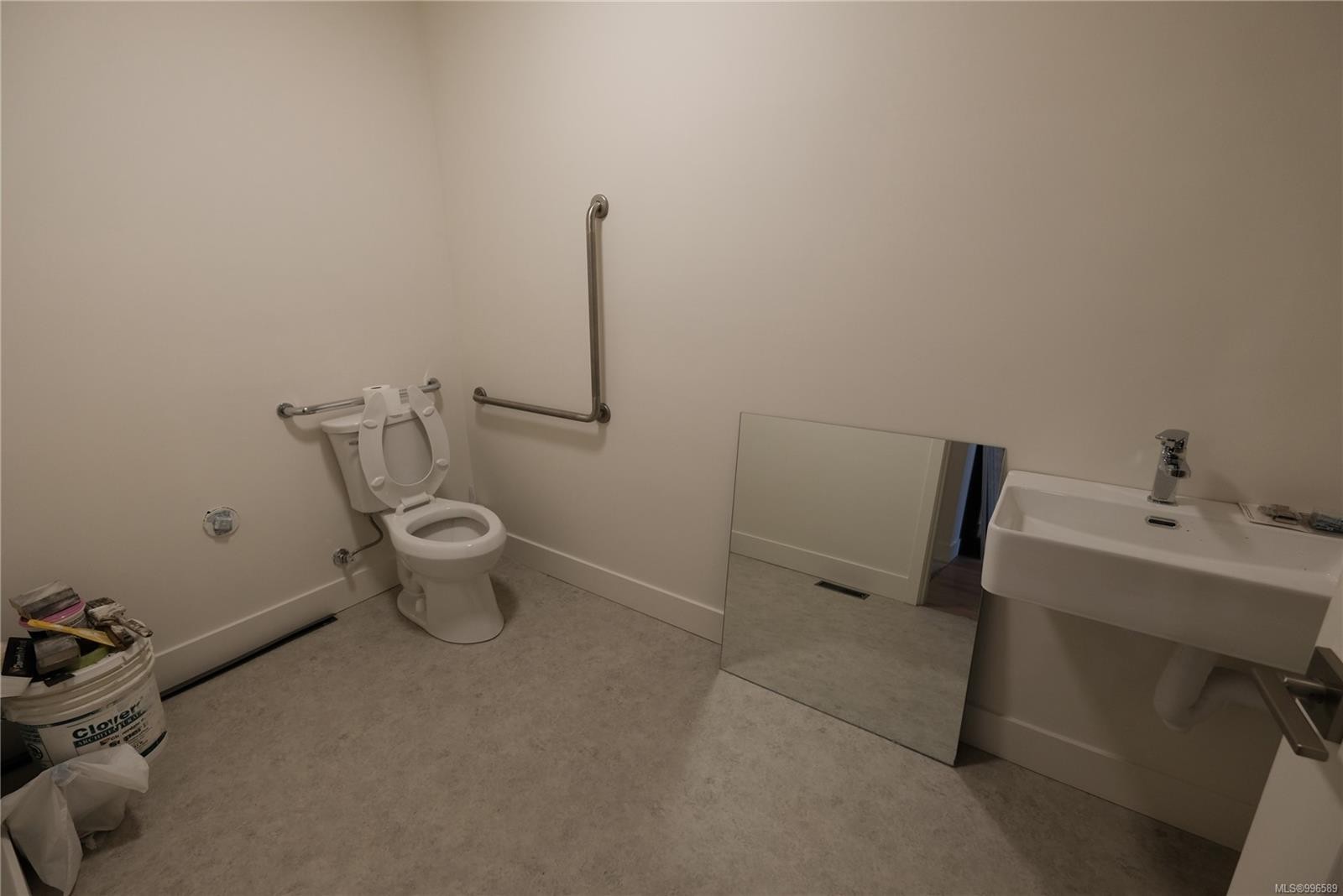 123 Nicol St, Nanaimo, BC