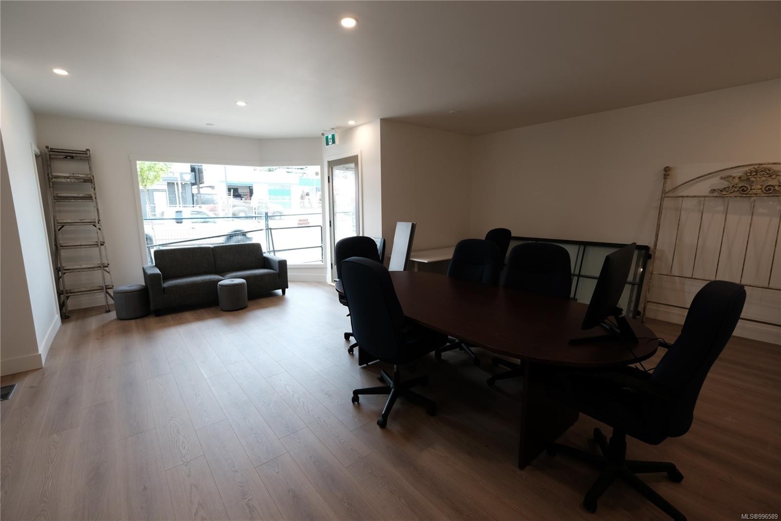 123 Nicol St, Nanaimo, BC