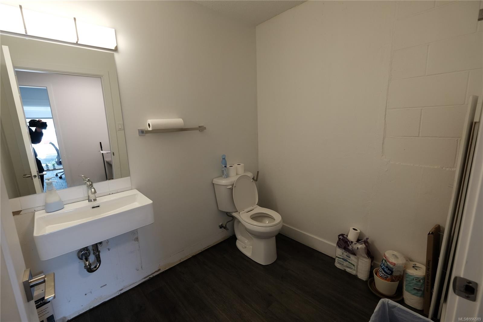 123 Nicol St, Nanaimo, BC