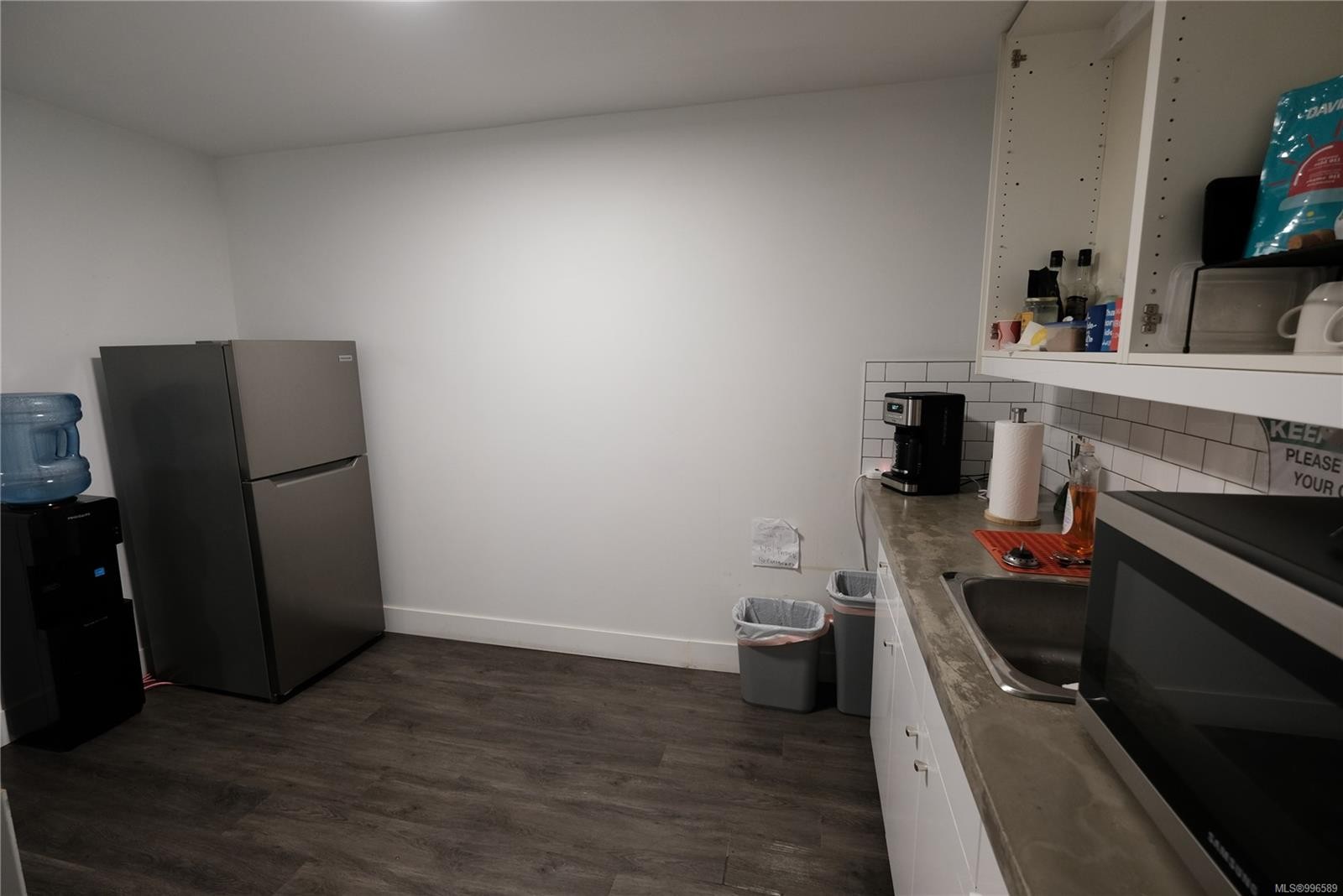 123 Nicol St, Nanaimo, BC